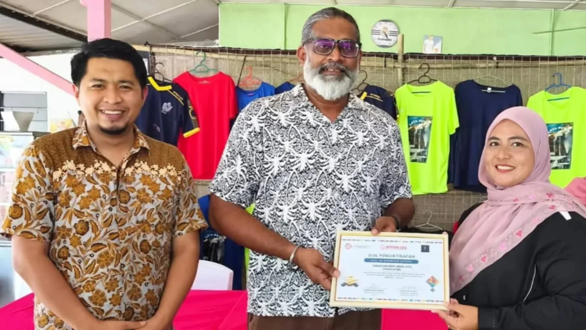 APPGM-SDG Post Featured Image - Weaving Empowerment_ The Rise of Rural Women Entrepreneurs in Larut (1)